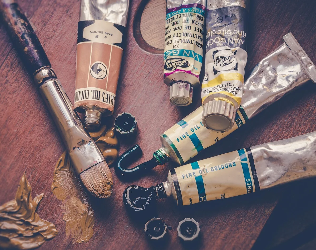 Techniques de peinture murale pour débutants en équipe : le guide 2026