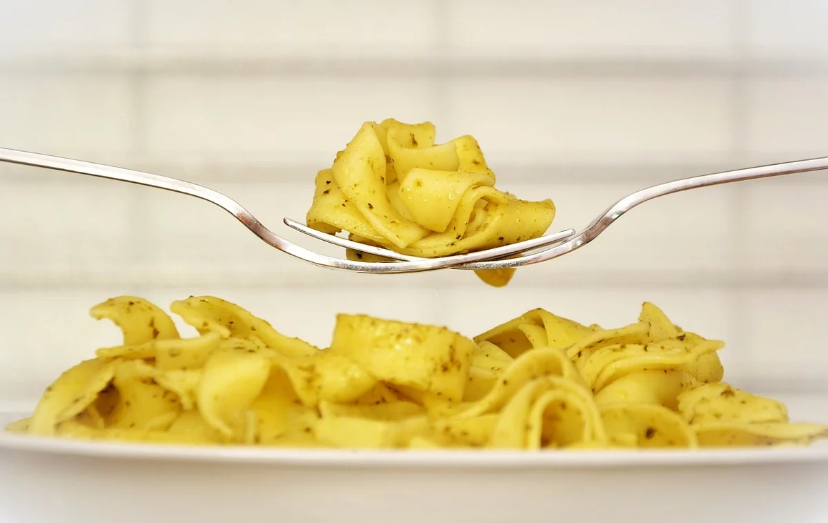 Cuisine avec tomette : 15 idées déco pour un charme authentique en 2026