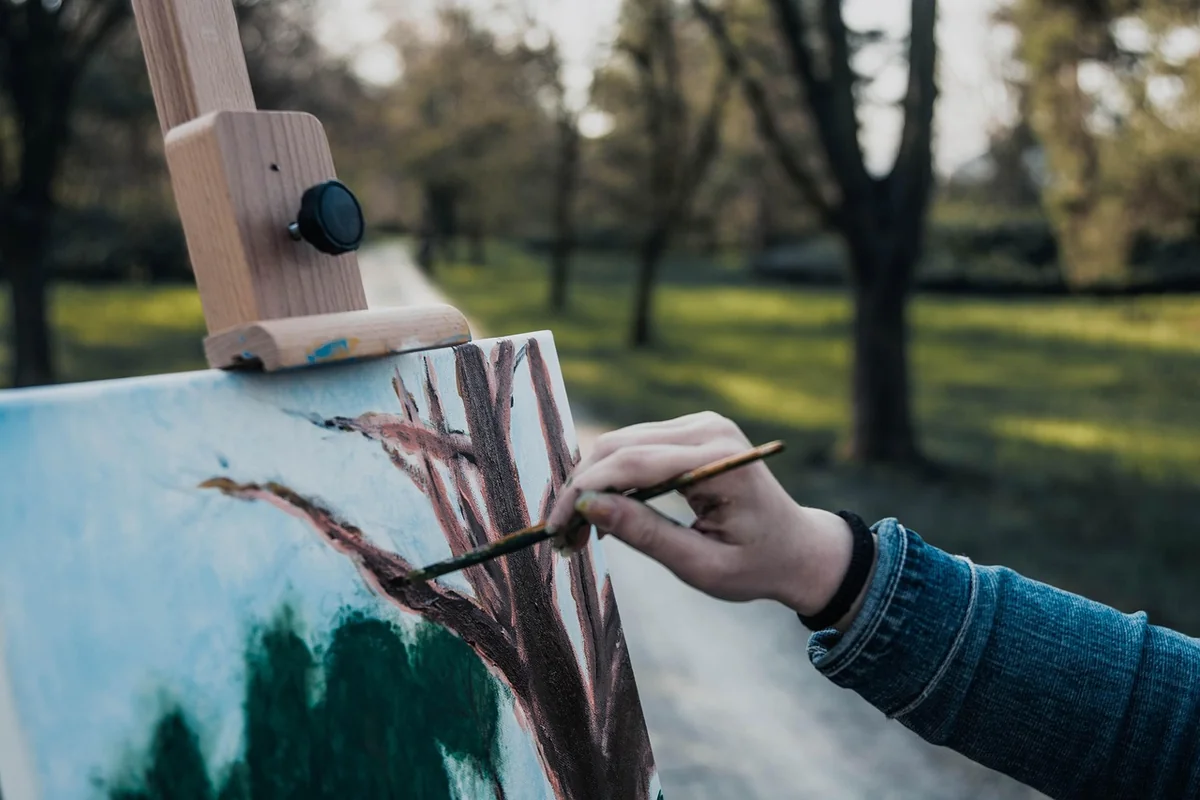Comment peindre à tempera : guide complet et techniques faciles 2026