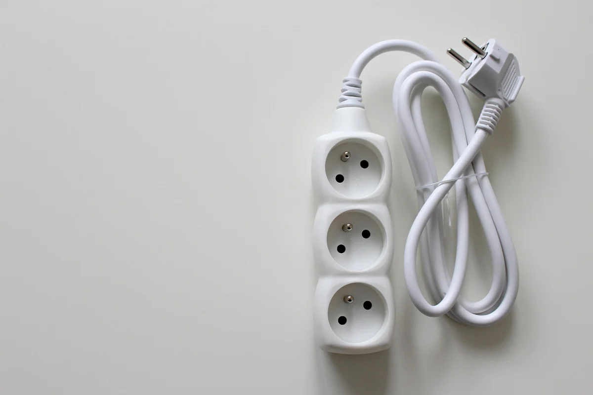 2. Alimentation électrique : le coupable discret
